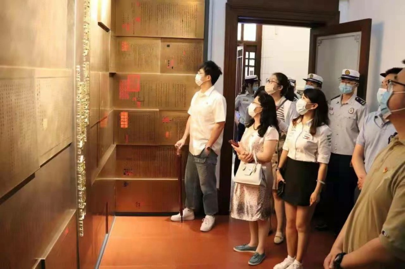 1657091807214003.jpg 5.jpg